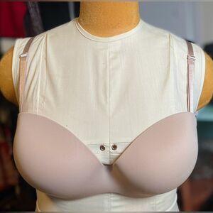 38C True & Co. Convertible Tan nude Strapless Bra C 38 comfy soft beige company